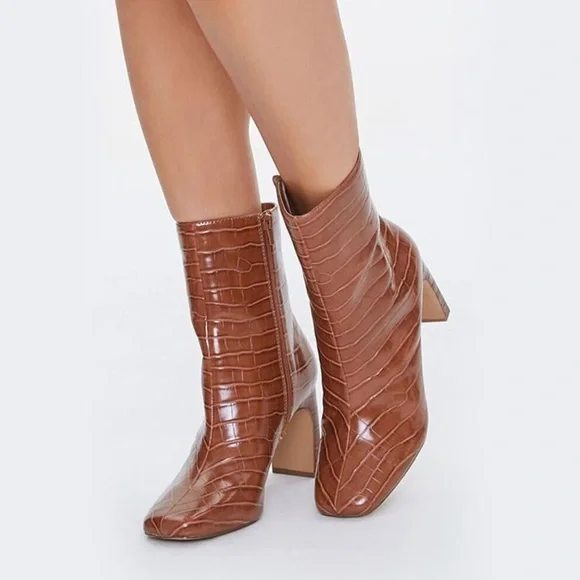 Forever 21 Faux Leather Heeled Boots - Picture 1 of 4